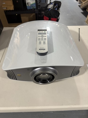 Sony vpl vw50 - sxrd, 1080p