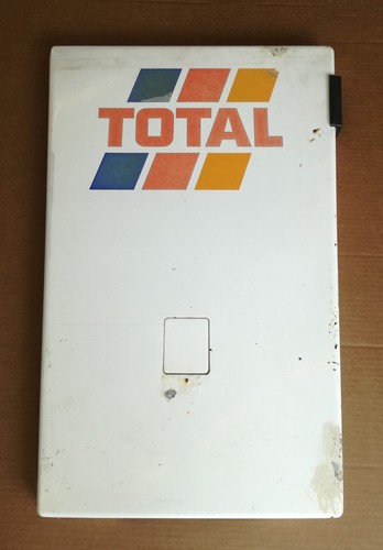 Panneau porte pompe à - ,