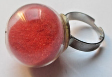 Grande Bague réglable style Pylônes sable rouge orangé emprisonné bijou original