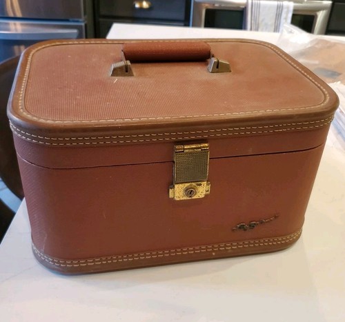 Lady baltimore brown - brown, hard