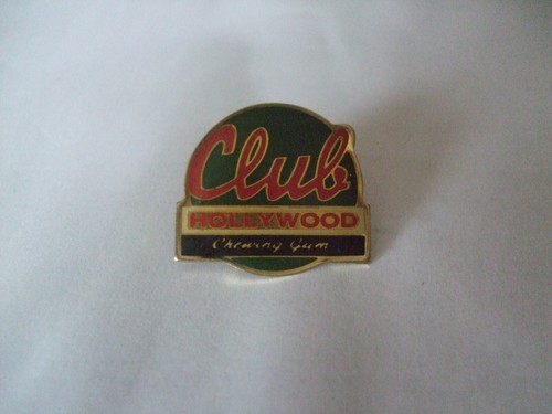 Pins club hollywood chewing - pins,