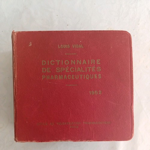 Dictionnaire spécialités - de,