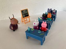 17⚜️ Jouet 7 Figurines