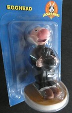 FIGURINE COLLECTION WARNER