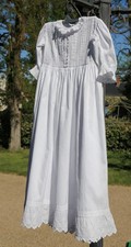 ROBE DE BAPTÊME EN PIQUÉ DE