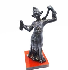 Ancienne sculpture art déco en régule figurant une danseuse orientale