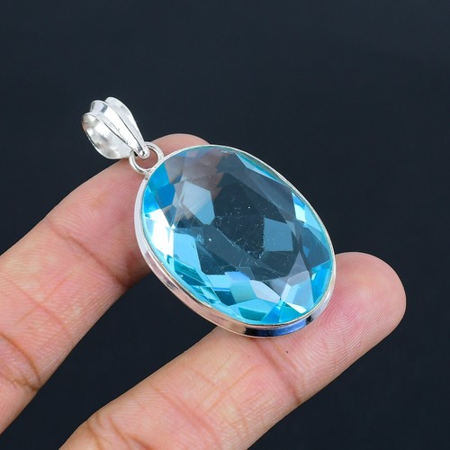 Pendentif bijou ovale - , en