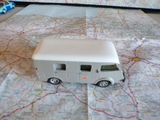 RENAULT 2,5 T CRS Gendarmerie Ancien Minitrucks 1/50 en Résine avec défaut