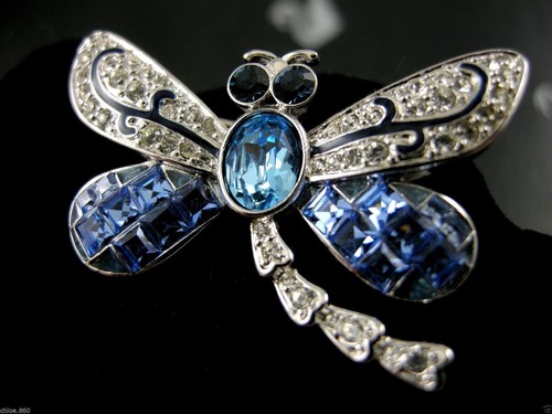 Signed swarovski blue topaz - signed,
