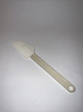 TUPPERWARE Hard Plastic