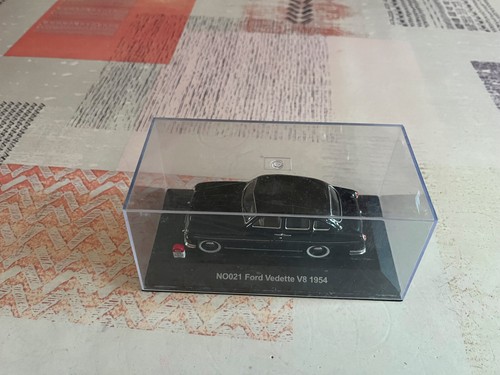 Voiture miniature ford vedette - voiture,