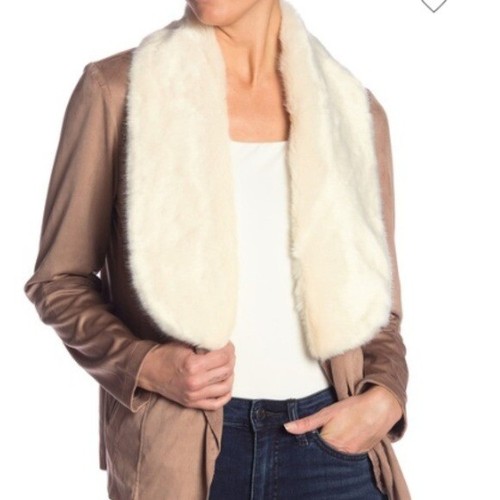 Nwt vigoss faux fur - nwt,