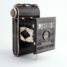 art deco Agfa Billy Clack, Igenar f/8.8 lens