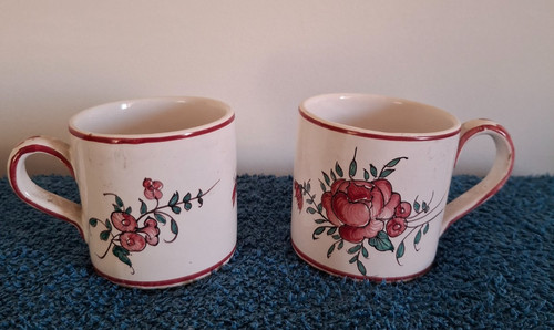 Paire tasses faience de - paire, en