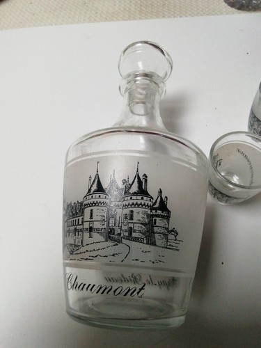 Carafe liqueur château de - à, liqueur(