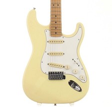 Fender Japan ST72-80SC YWH