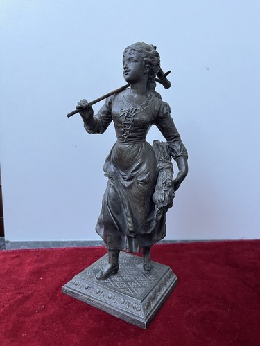 Ancienne statue régule - ancienne,