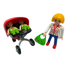 sympa maman poussette jumeaux