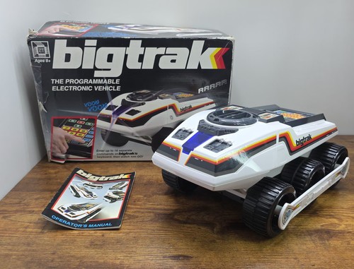 Bigtrak 2010 retro - bigtrak, remake