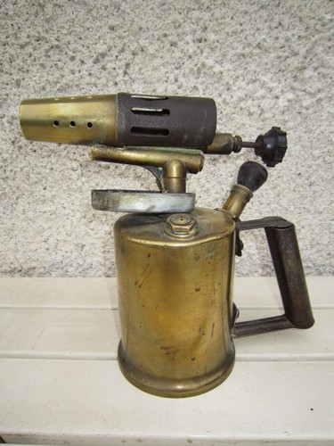 Ancienne grosse lampe - ancienne,