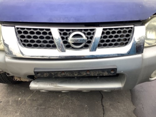 Calandre nissan king - calandre,