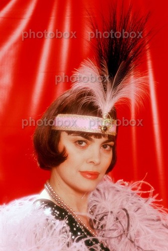 Mireille mathieu exclusive - *,