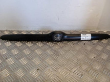 Baguette de coffre PEUGEOT 206