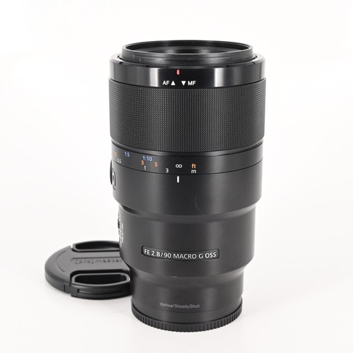 Sony 90mm macro g - f2.8,