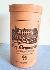 Porte-bouteille en terre cuite – Les Demoiselles, Côtes de Provence