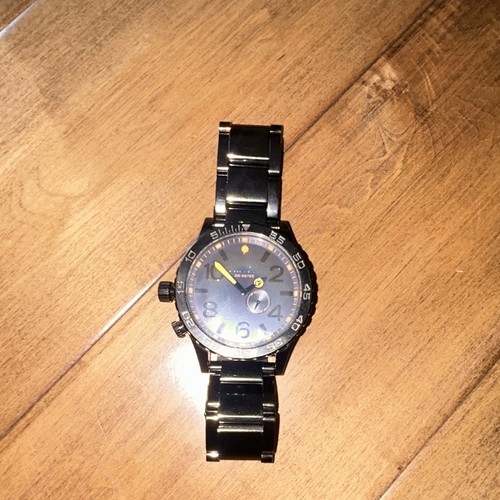 Nixon tide 51mm - 51mm, quartz