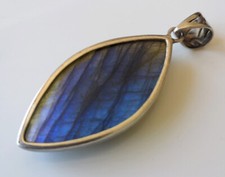 Pendentif en Labradorite sur