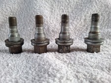 Vis,  Goujon de roue pour