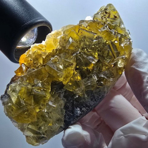 Spécimen cubique fluorite - cubique, de