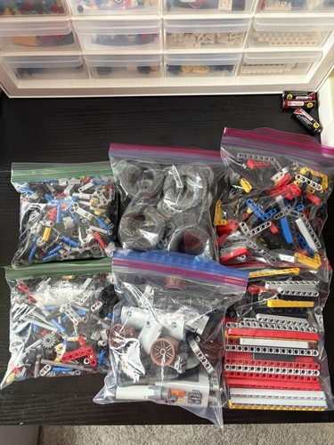 Lego technic logging truck - technic:,