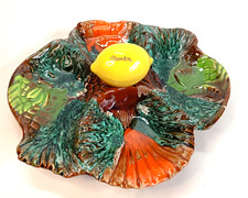 plat ou coupe à fruit signée