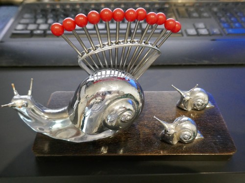 Escargot art déco chromé - art,