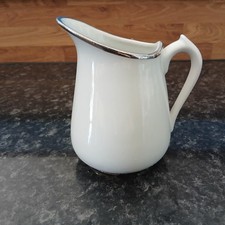 Crémier/pot à lait en