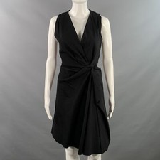 Robe Sans Manches À Col En V