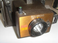 Ancien appareil photo POLAROID