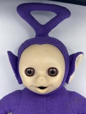 TOMY Officiel Vintage Peluche TELETUBBIES Violet TINKY WINKY 36 Cm Yeux Dormeurs