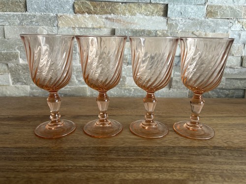 Lot 4 verre à pied - n°,