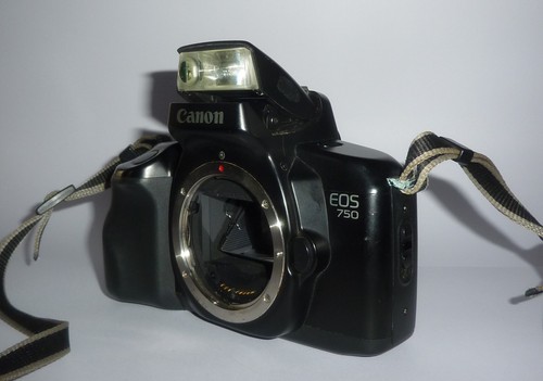 Canon eos 750 - canon, photo