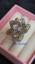 Bague De Fiançailles Fleur De