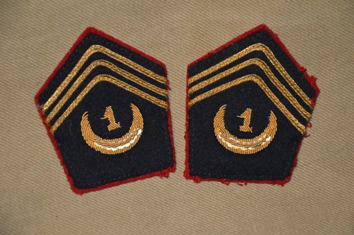 Pattes col officier - pattes, de