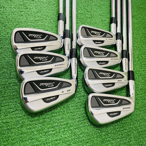 Titleist iron set - ap2, 712
