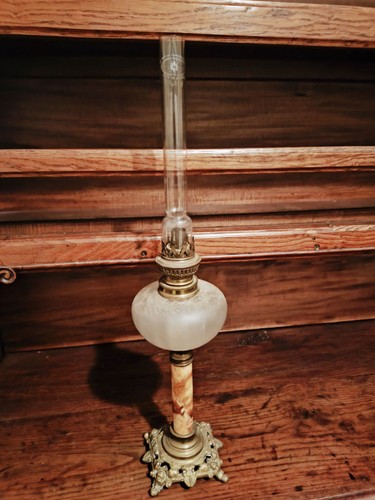 Ancienne lampe pétrole - lampe,