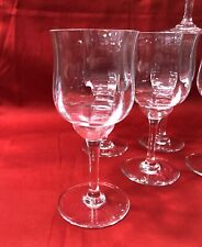 1 verre à eau en cristal signé BACCARAT modèle CAPRI 16,8 cm Verre à pied Vin