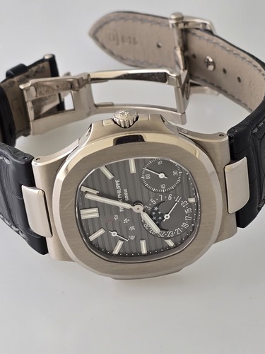 Patek philippe nautilus - patek,