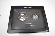 Cache axe roue arrière gris neuf origine TRIUMPH SPEED TRIPLE ref: A9640086