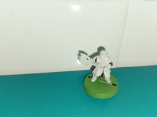 2104244 Jeu de figurine